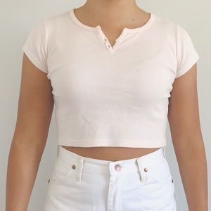 Brandy Melville pink crop top with three buttons